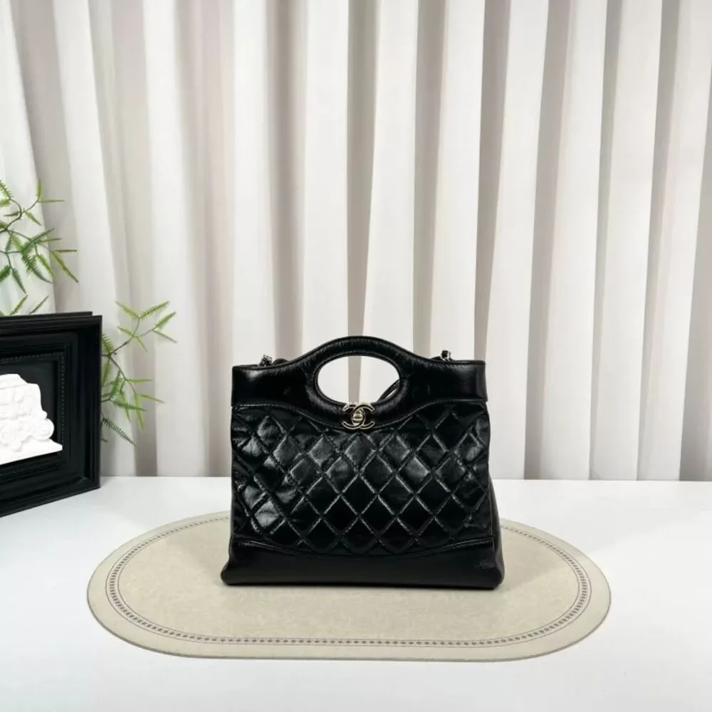 Chanel Women Pre-Loved Bag Very Good Condition